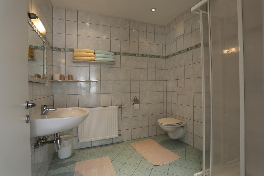 Hofer Guest House Филах Стая снимка